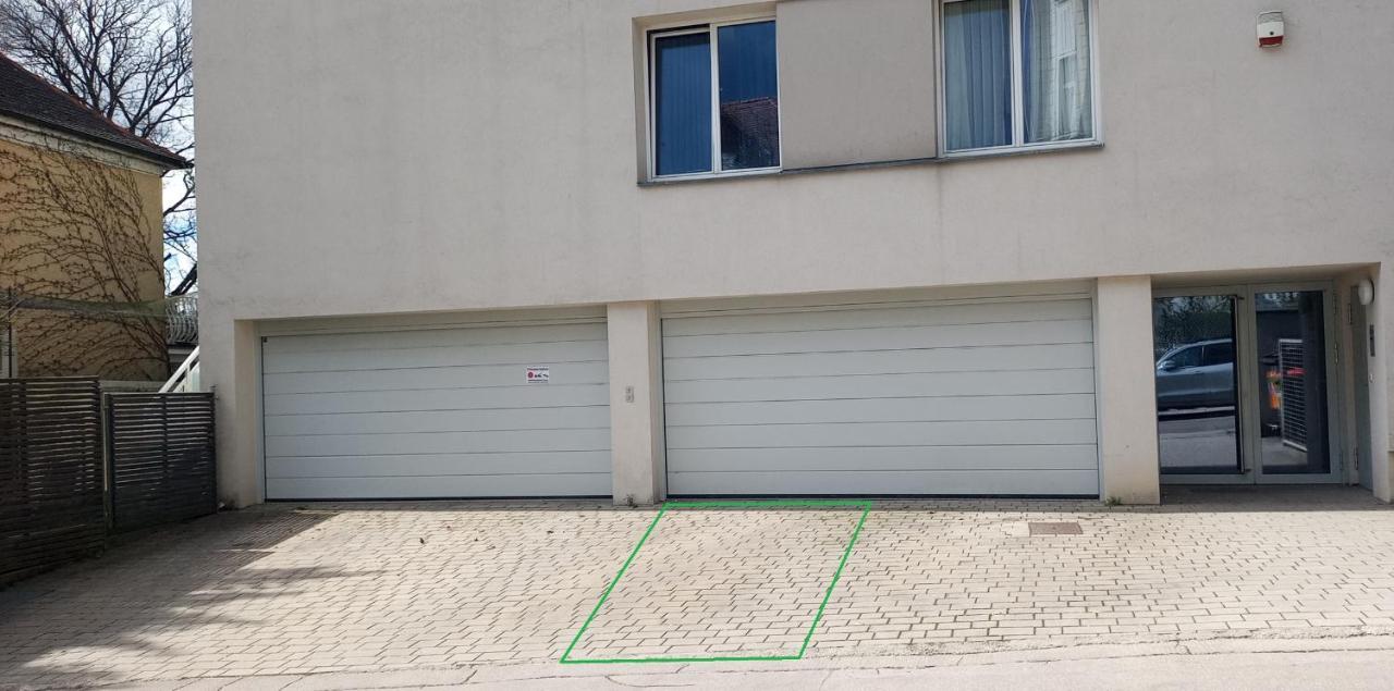Apartamento Cosy Flat In The Quiet Area With Own Garden, Free Parking And Direct Public Transport Link To The Centre Viena Exterior foto